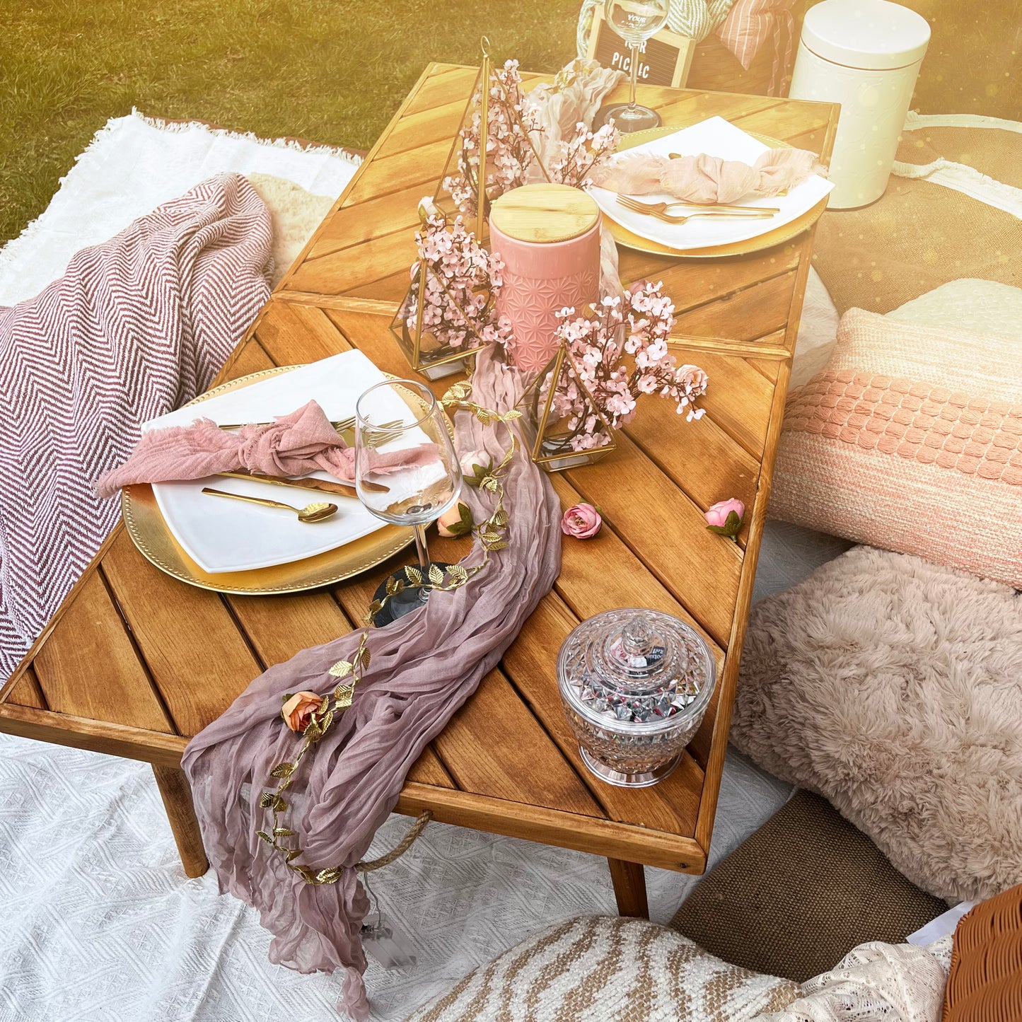 Sweet Blush by the Boathouse